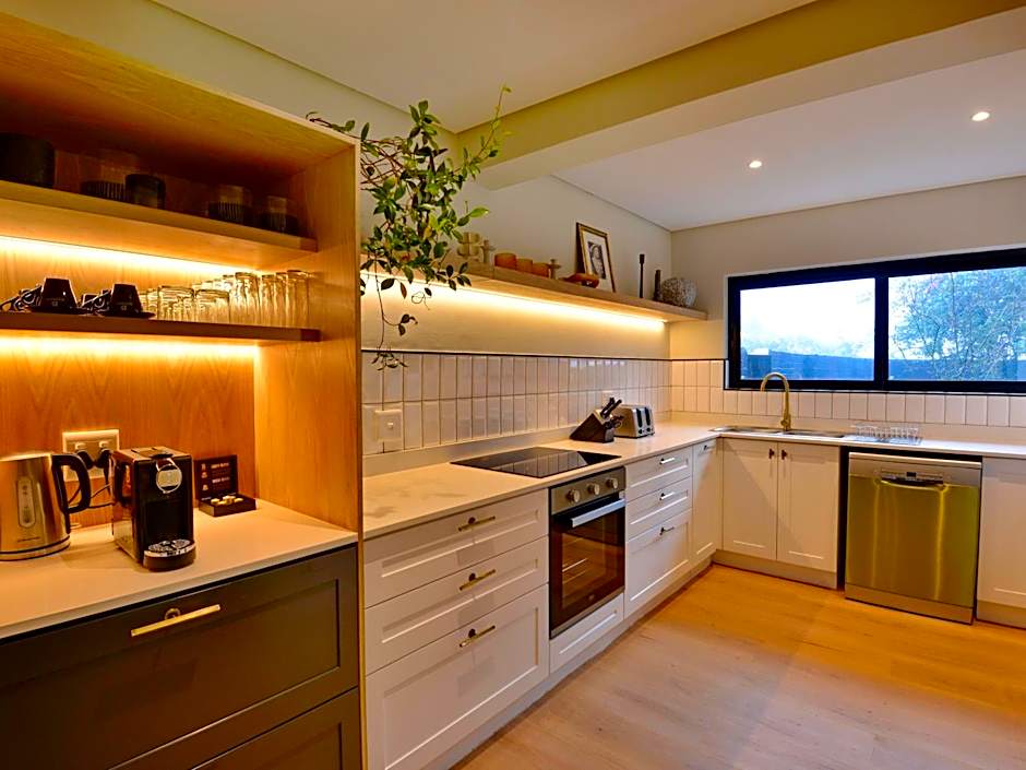 Hilton Homestead by ANEW