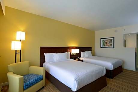 Junior Suite with Two Queen Beds