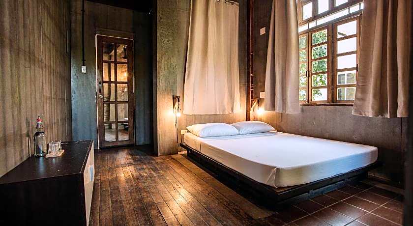 The Flying Fish Hostel