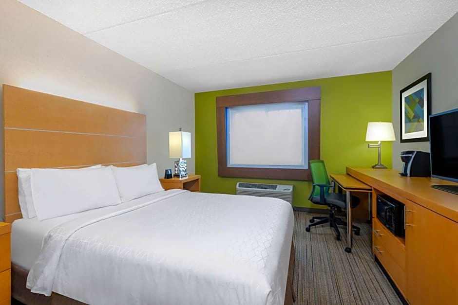 Holiday Inn Express Wheat Ridge-Denver West Hotel