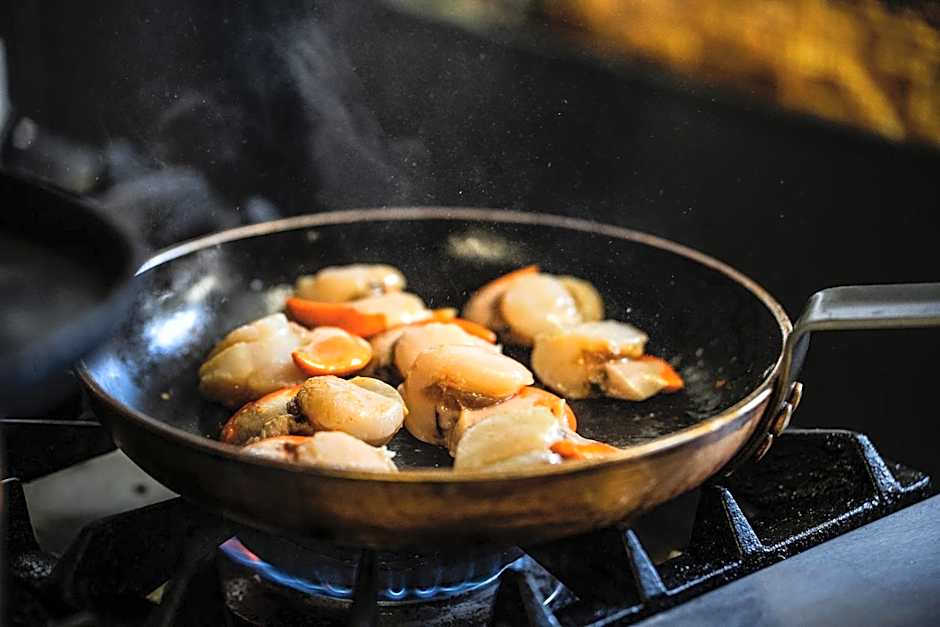 Murray Arms Hotel and Seafood Restaurant, Orkney