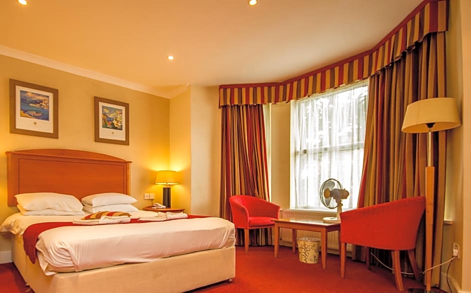 Dj Suites The Element