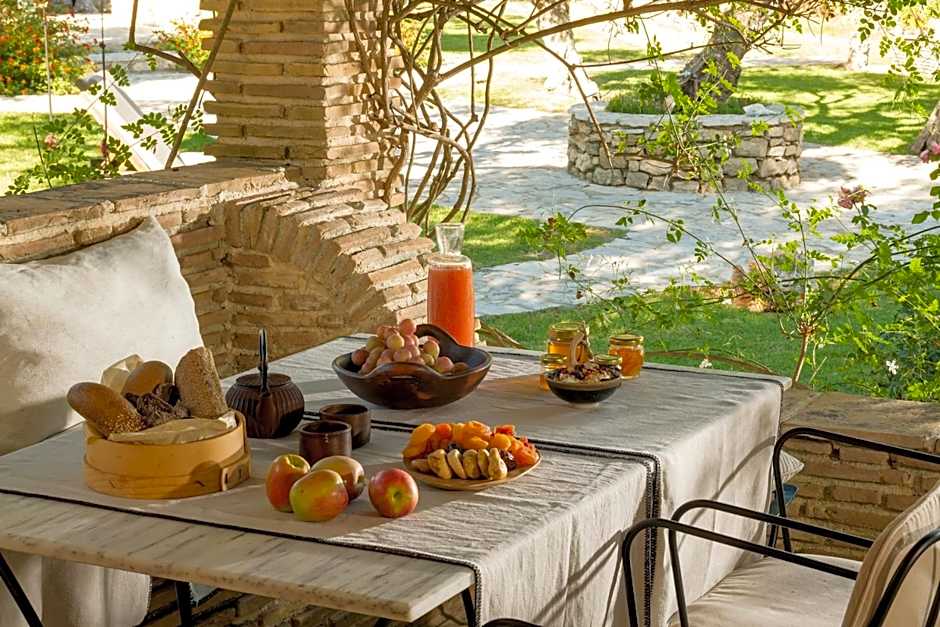 Paliokaliva Apartments and Villas