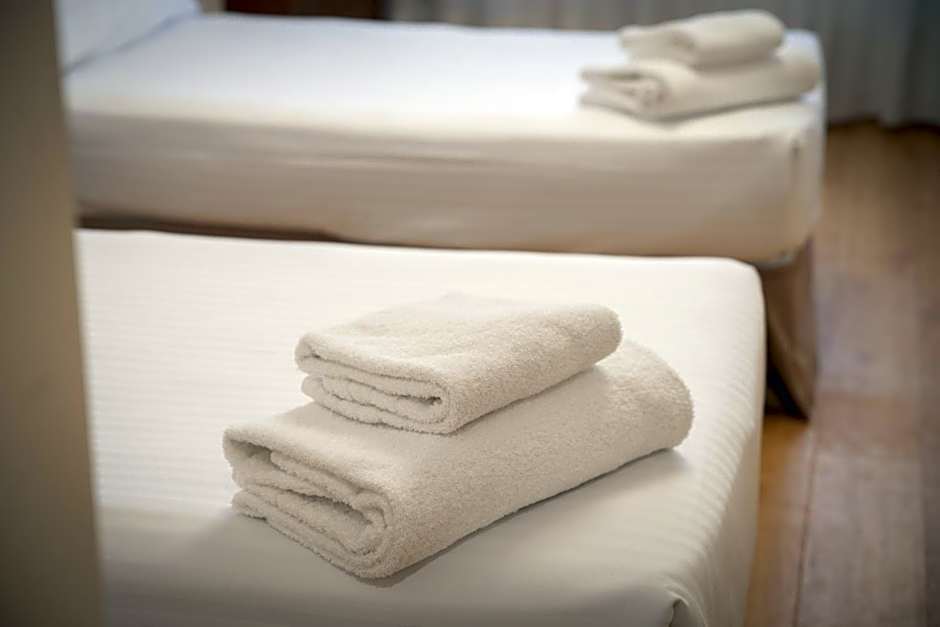 Duerming Longoria Plaza Hotel
