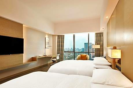 Executive level, Guest room, 2 Queen