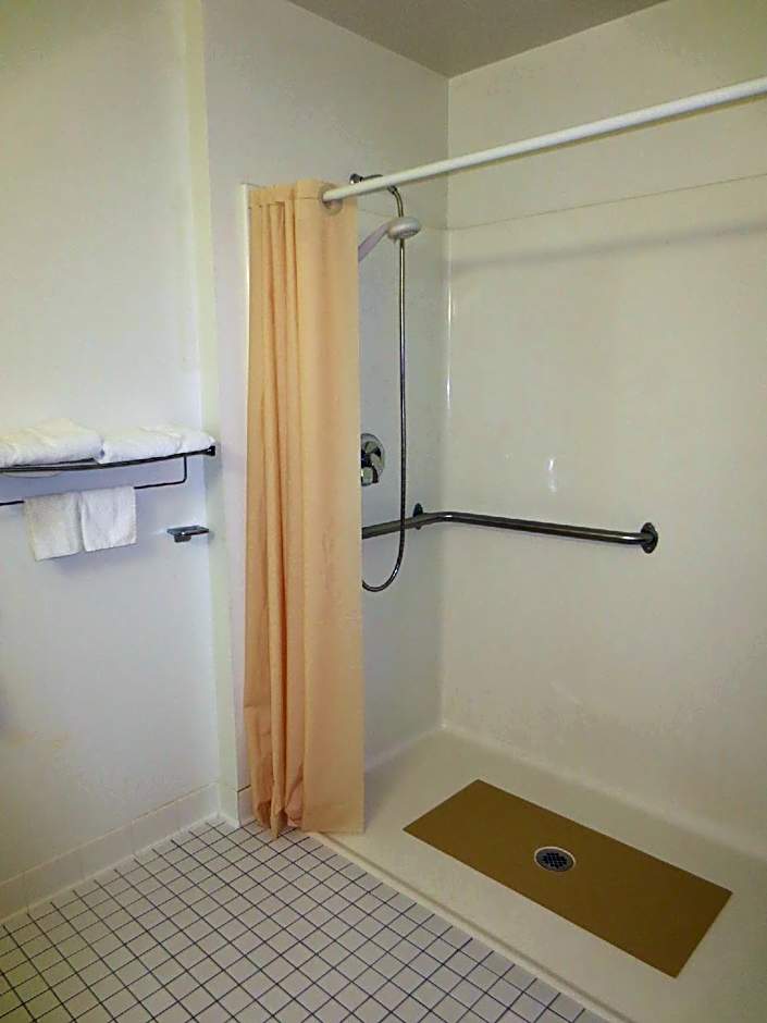 Americas Best Value Inn And Suites Spring Valley