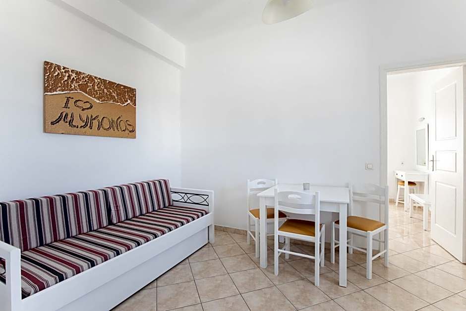 Eleftheria Hotel & Apartments