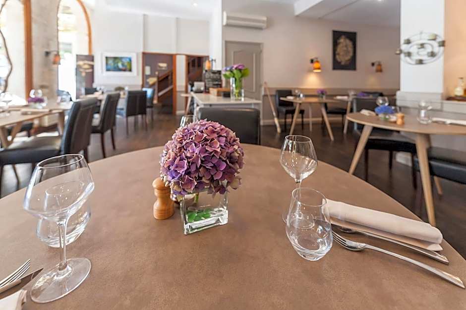 Logis hotels Les Glycines