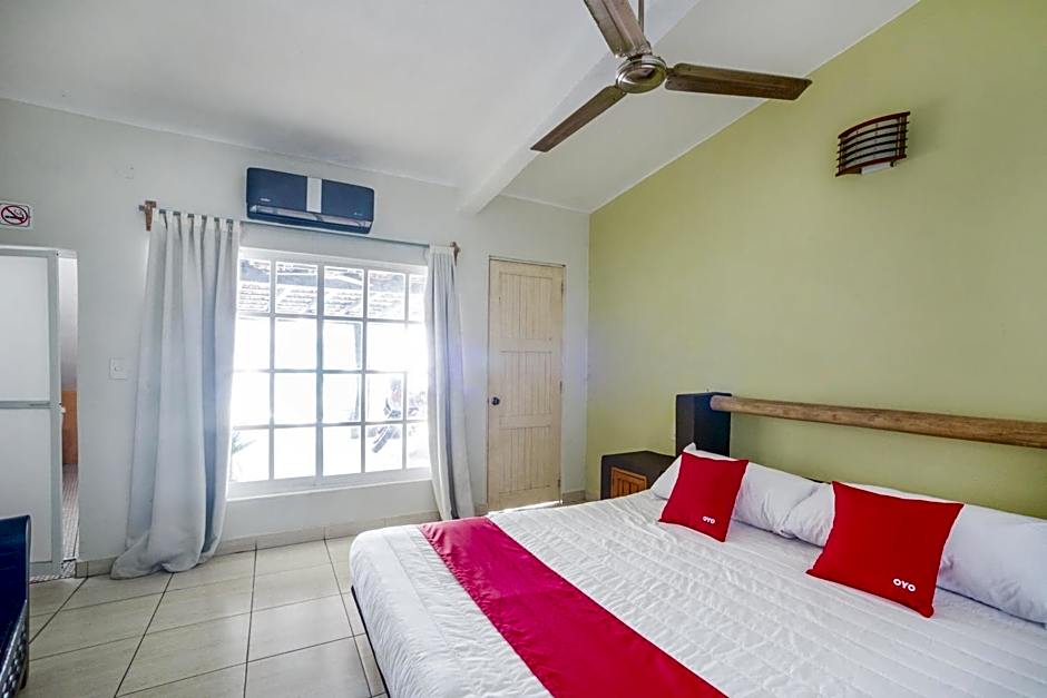 OYO Hotel Posada Lys, Zihuatanejo