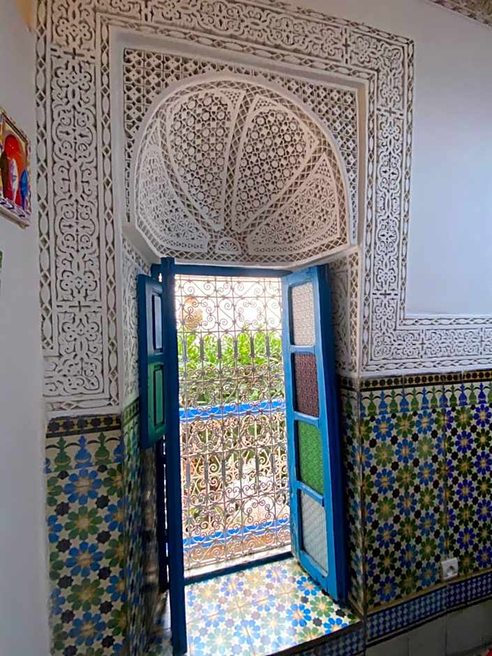 Dar Sarah-Mouassine-Marrakech, Riad authentique idéalement situé