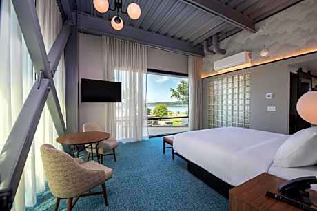Premium King Room with Spa Bath