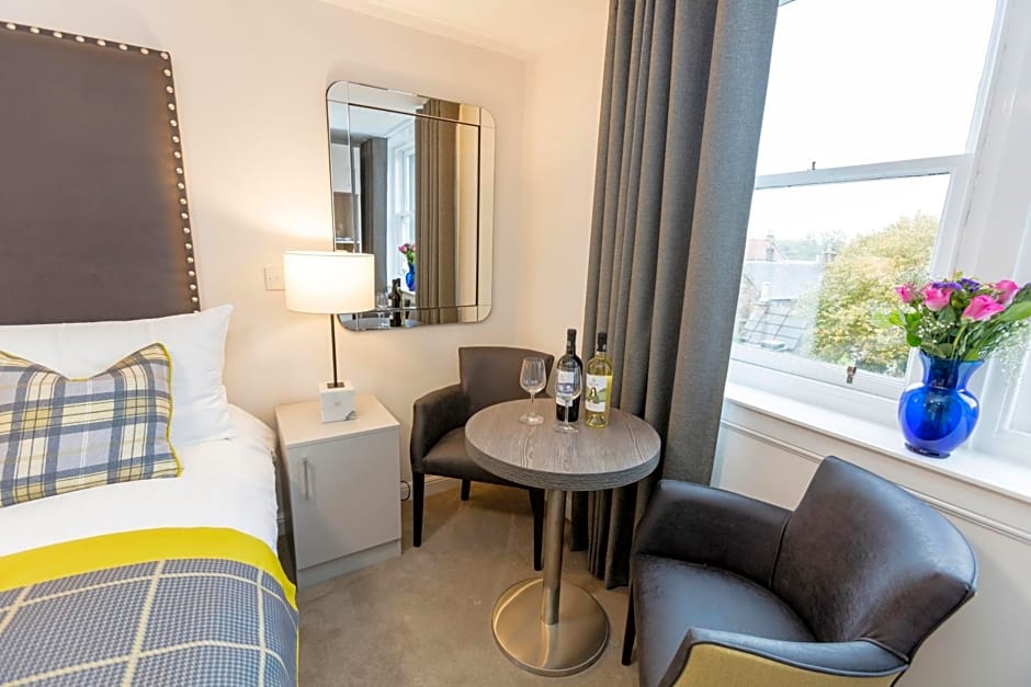 The Dalkeith Hotel by Pillow