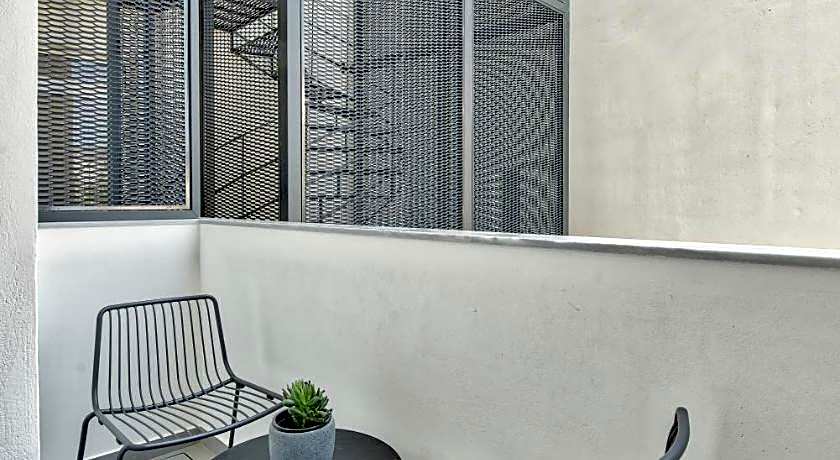 Bitzaro Boutique Hotel