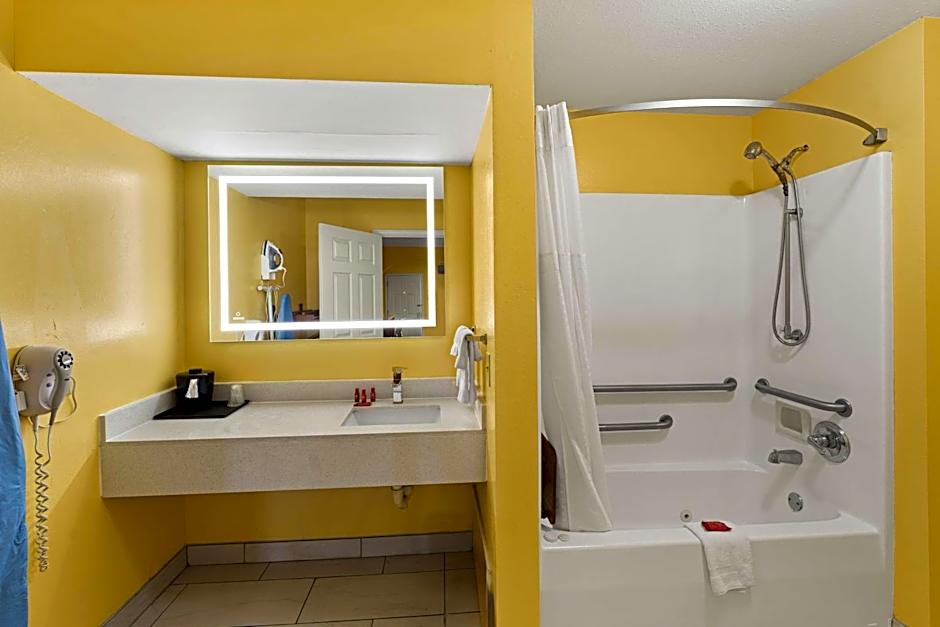 SureStay by Best Western Gulfport