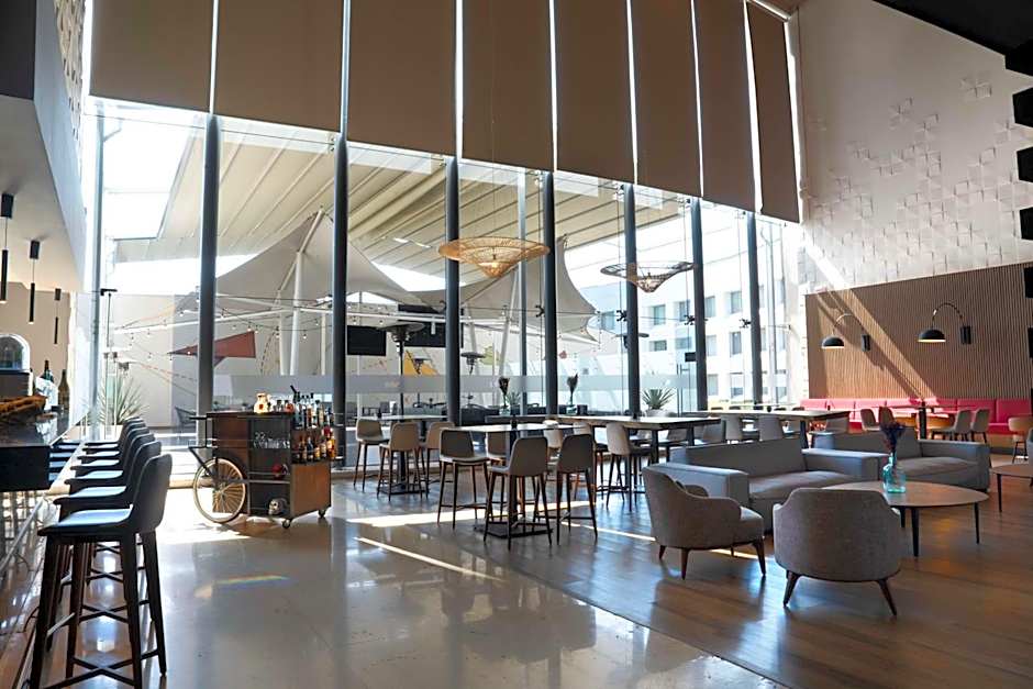 NH Collection Mexico City Airport T2