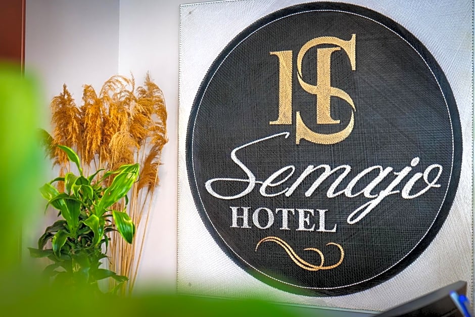 Hotel Semajo