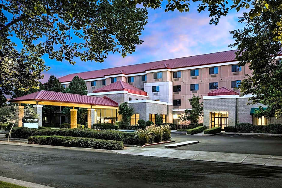 Courtyard by Marriott Sacramento Midtown
