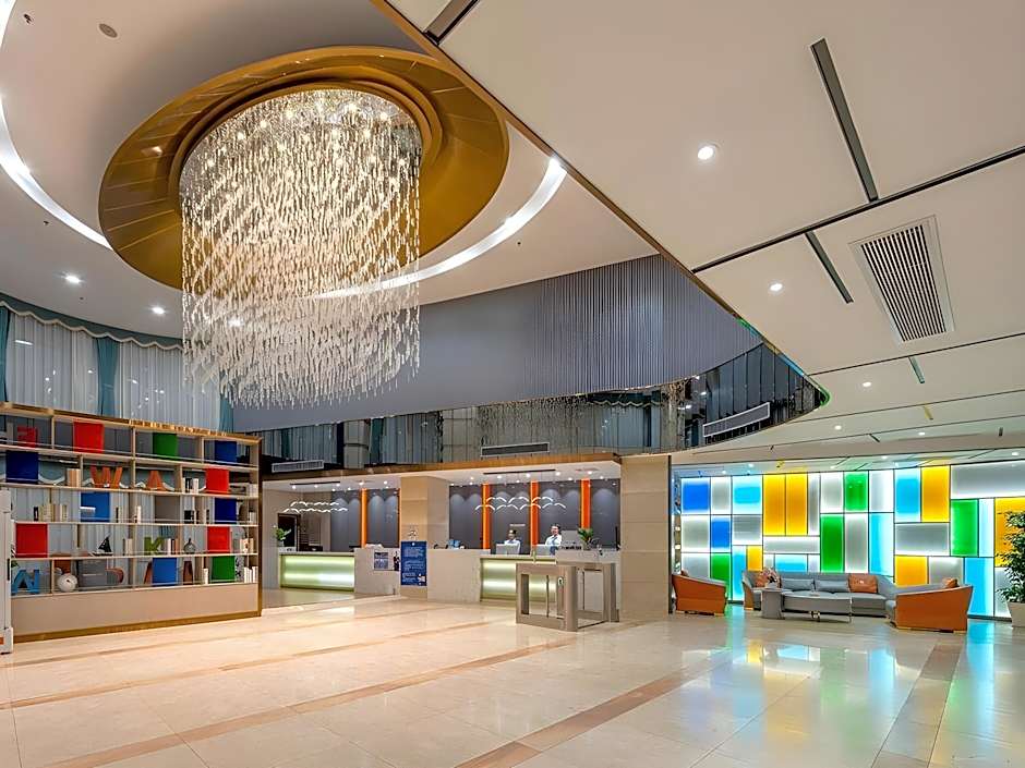 Calvin Hotel