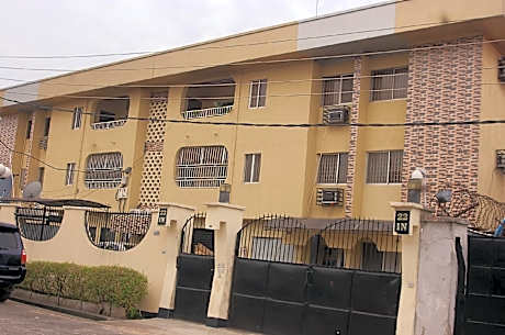 Starexx Luxury Apartment                                                                  