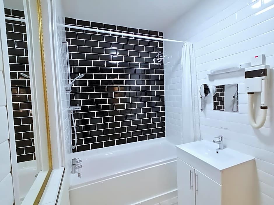 The Gordon House Hotel