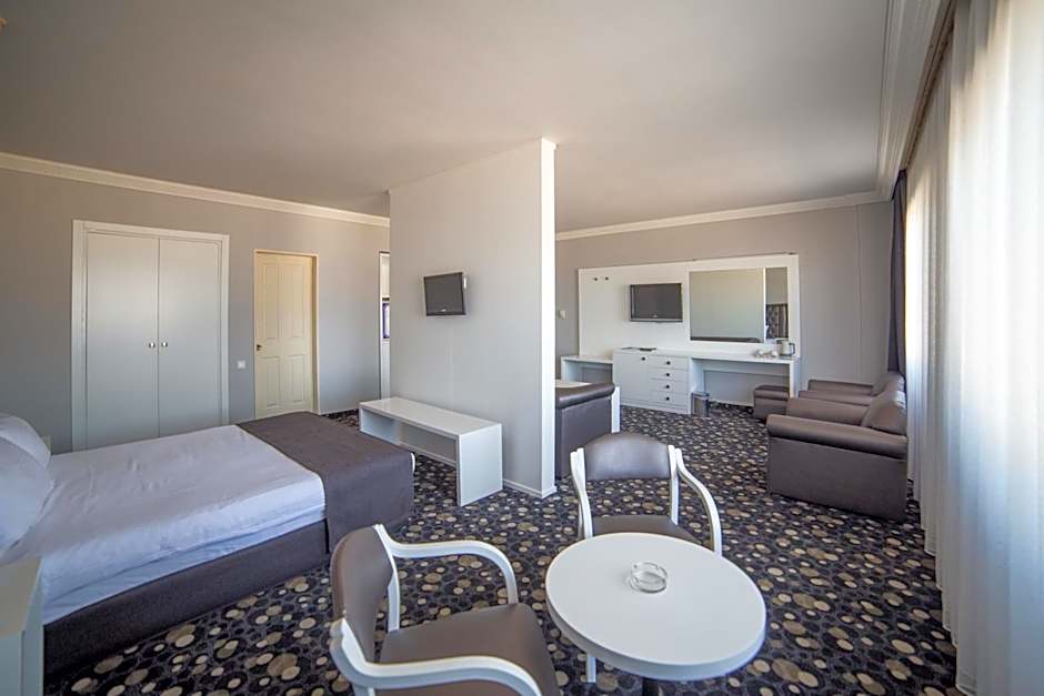 Hotel Eken Prestige