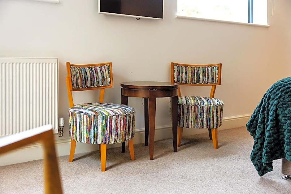Beachcliff Rooms & Apartments