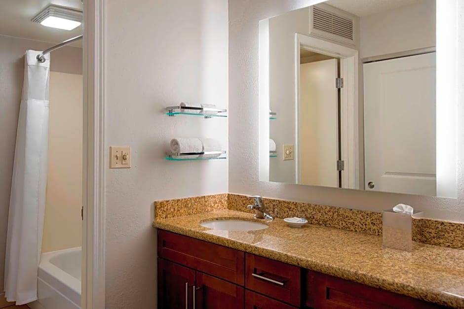 Residence Inn Syracuse Carrier Circle