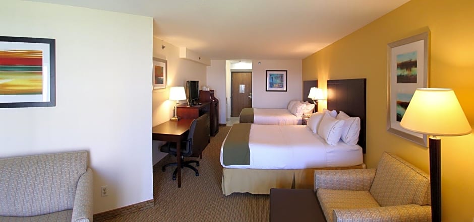 Holiday Inn Express St. Ignace - Lake Front by IHG