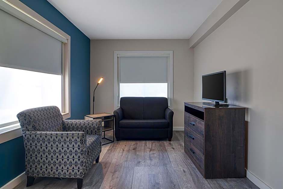 HOM Hotel Gainesville, SureStay Collection by Best Western