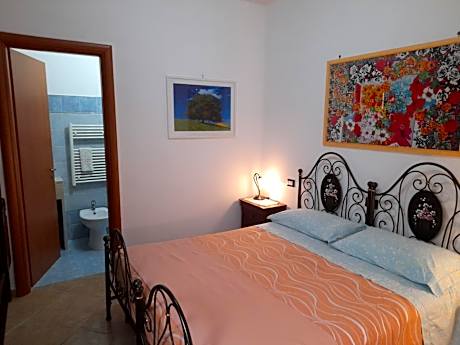 Double or Twin Room with Private Bathroom