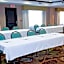 Holiday Inn Express & Suites Wichita Northeast By IHG