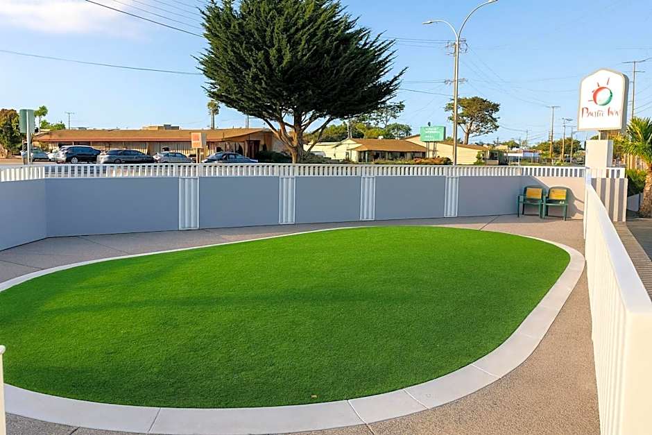 Pacific Inn Monterey