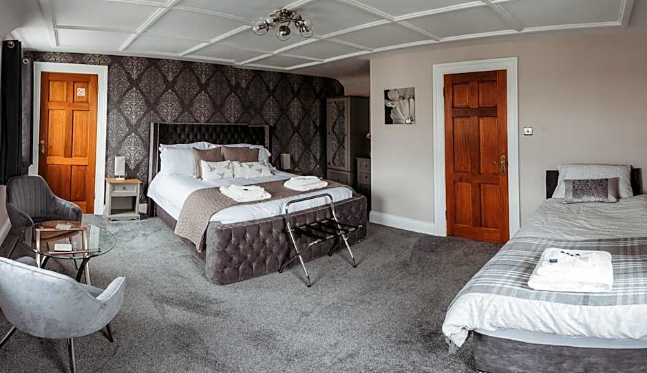 Photo 1 of 7 of Triple Room
