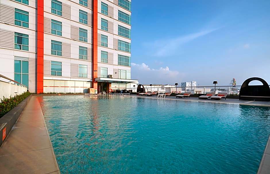 Harris Hotel And Conventions Bekasi