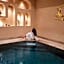 Intouriste Hôtel & Suites