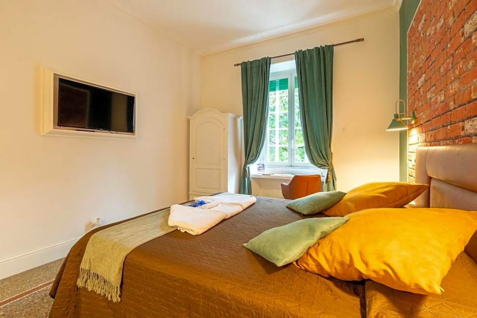Capital Rooms
