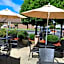 Coastal Inn & Suites