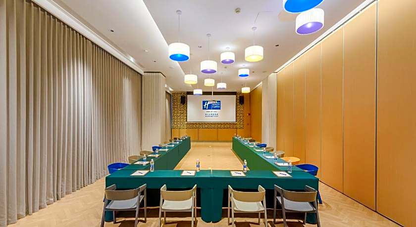 Holiday Inn Express Haikou West Coast By IHG
