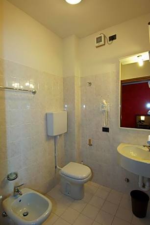 Economy Single Room