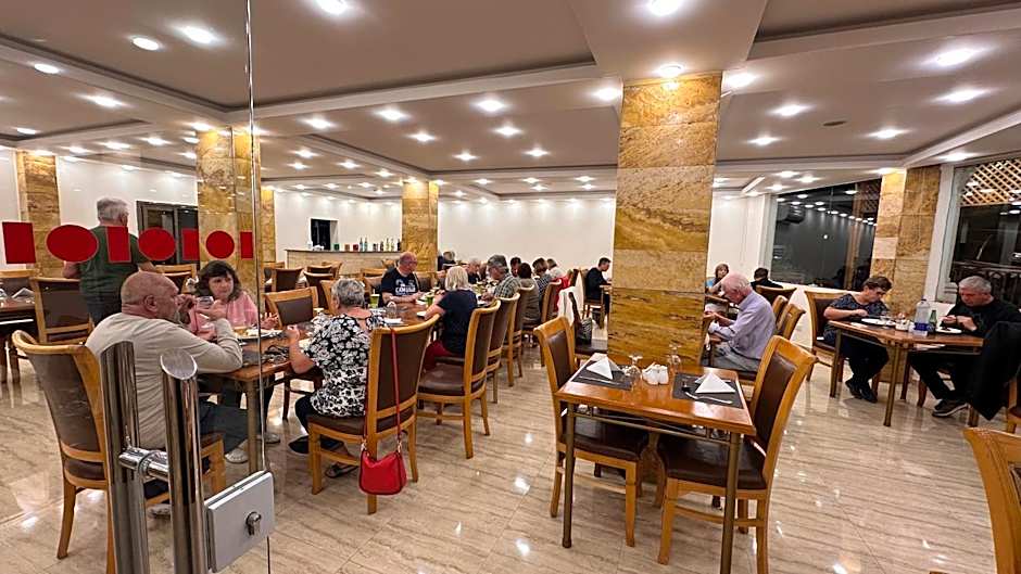 Sharah Mountains Hotel