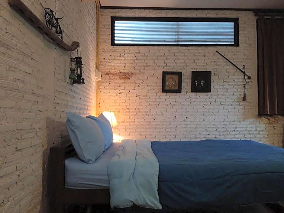 ทุ่งยั้งเฮ้าส์