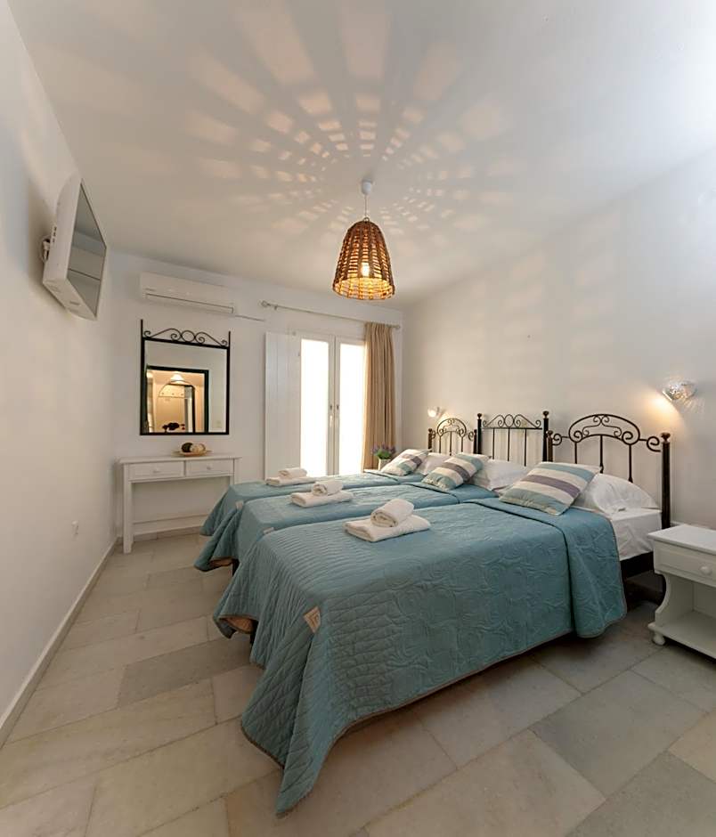 TERRA FOS NAXOS STUDIOS