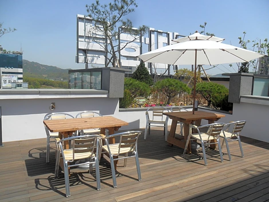 Urban Boutique Hotel