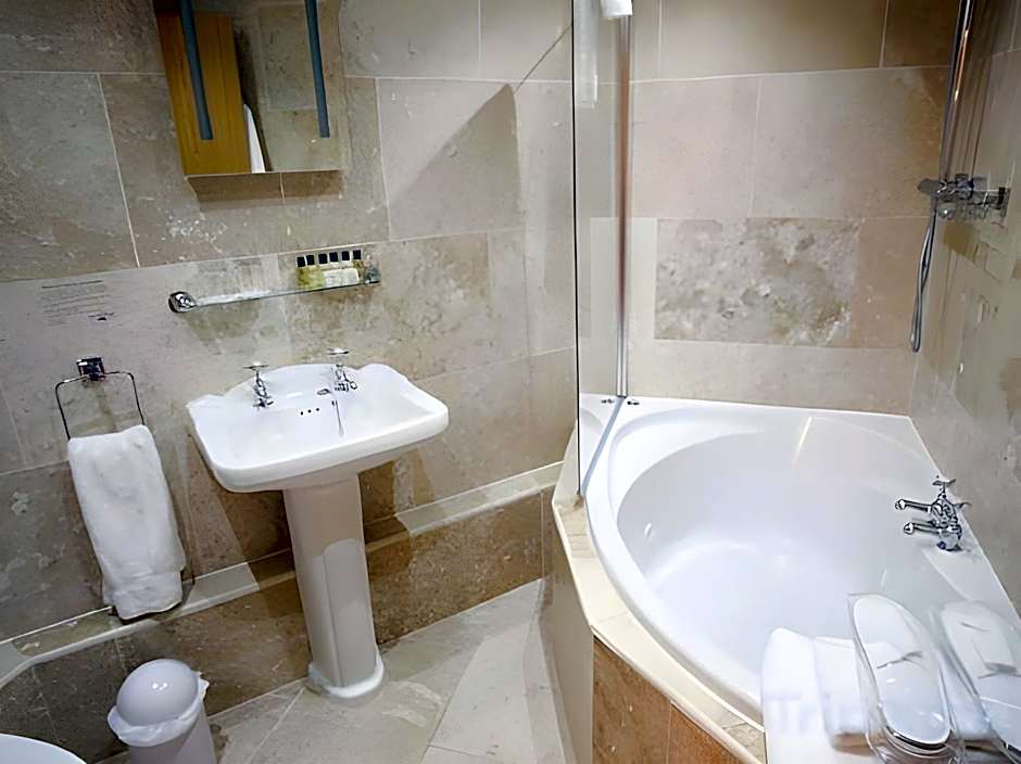 Leasowe Castle Hotel