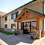 MountainView Lodge and Suites