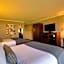 Best Western Harbour Pointe Lakefront