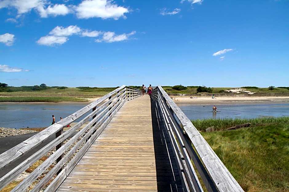 Ogunquit Hotel and Suites