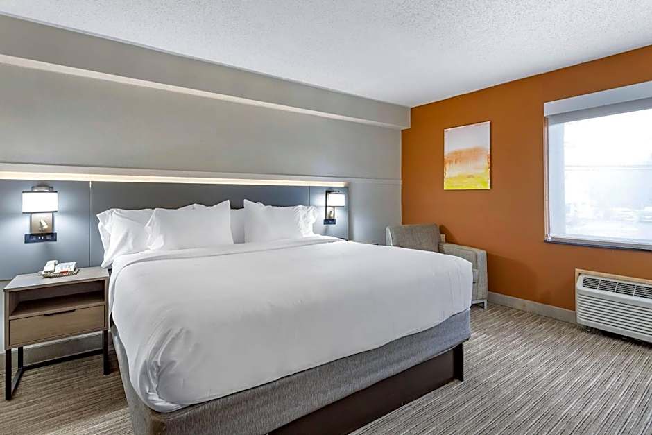 Comfort Inn Paramus - Hackensack