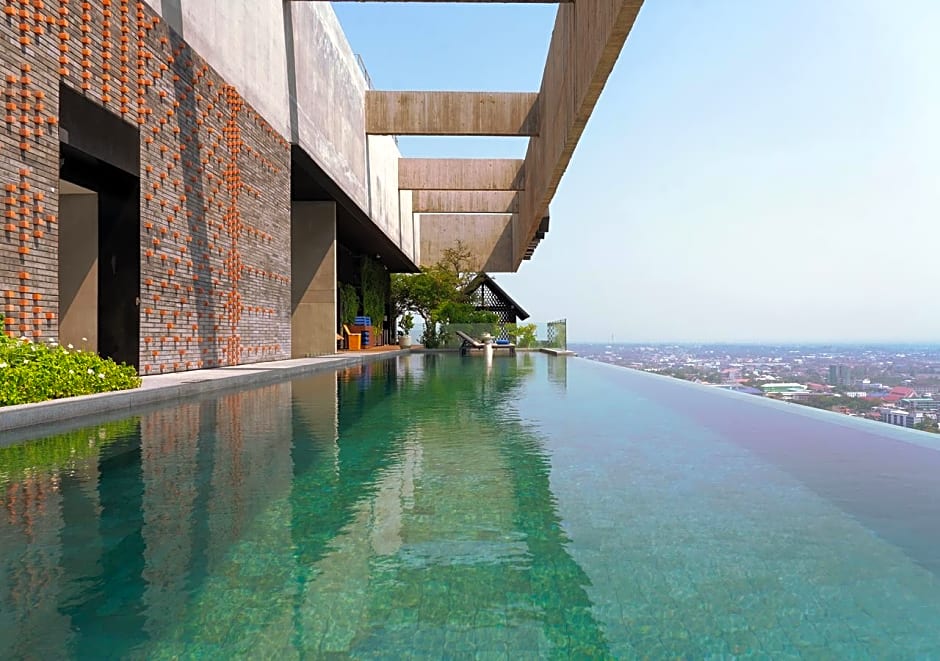 Ad Lib Hotel Khon Kaen