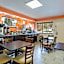 Econo Lodge Near Motor Speedway